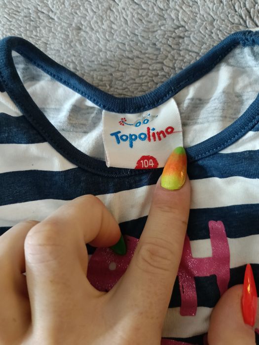 Bluzeczka dla dziewczynki, Topolino, rozmiar 104.