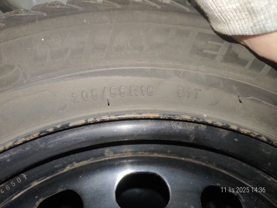 Komplet opon zimowych Audi 5x112 205/55/r16 91T