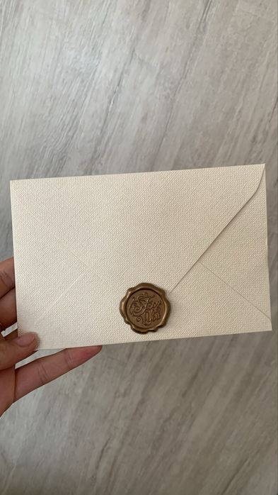 Подарунковий сертифікат на урок макіяжу для дівчат підлітків та доросл