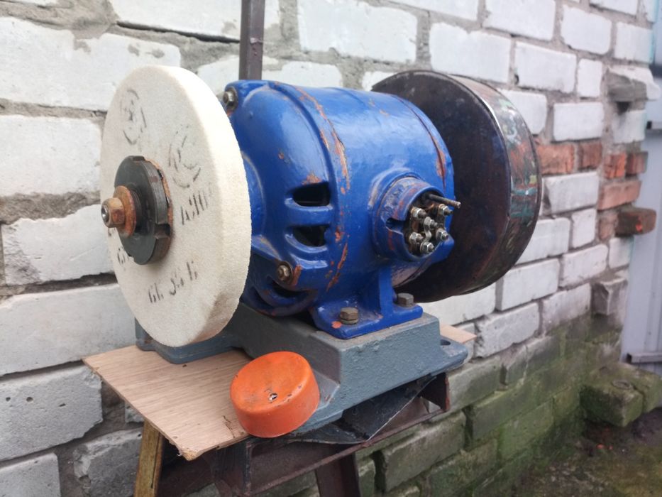 Заточний станок. Точило. ТА-255 .