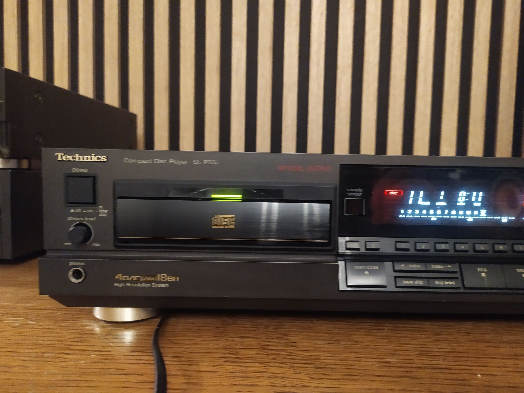 Technics SL P 555