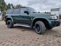 Nissan PATROL  Nissan Patrol model GR * typ Y61 * Blacharka podwozia zrobiona