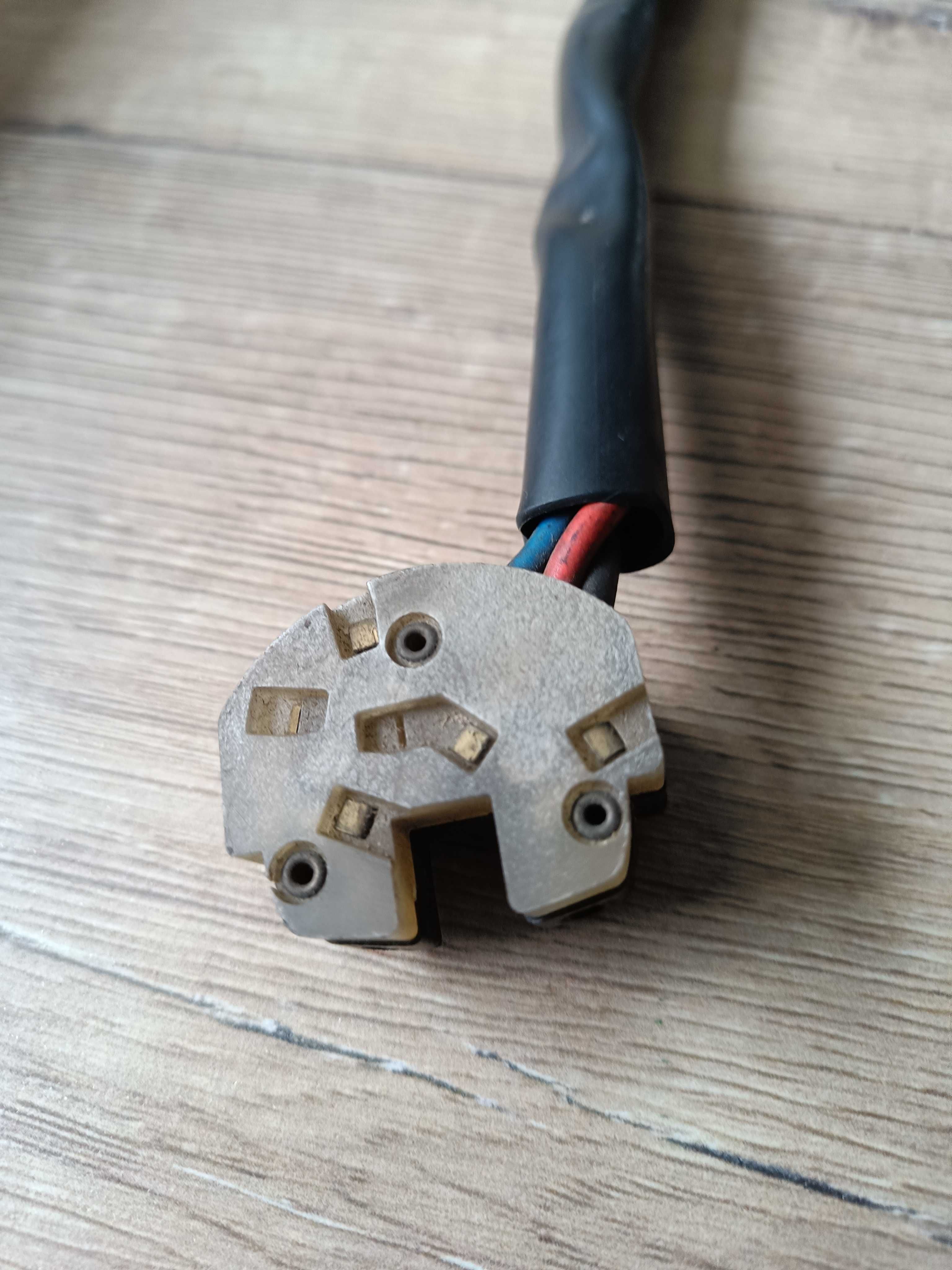 Kostka stac, 3 pin 126 STD