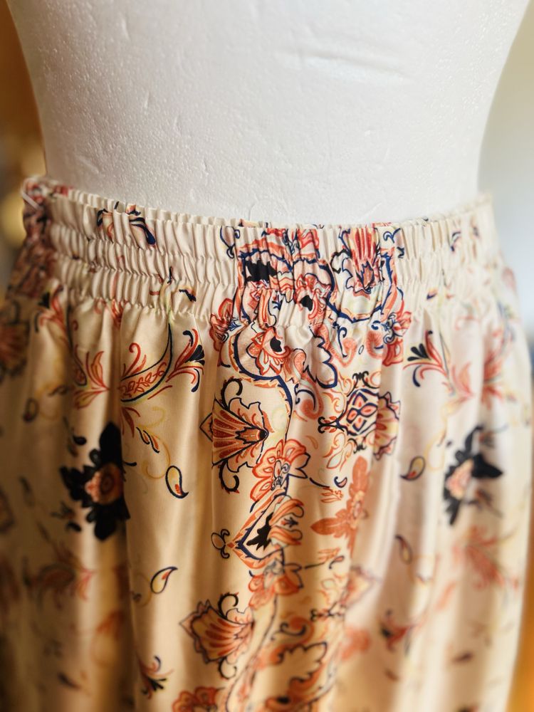 Veste até ao 42 Conjunto Elegante com Estampa Paisley