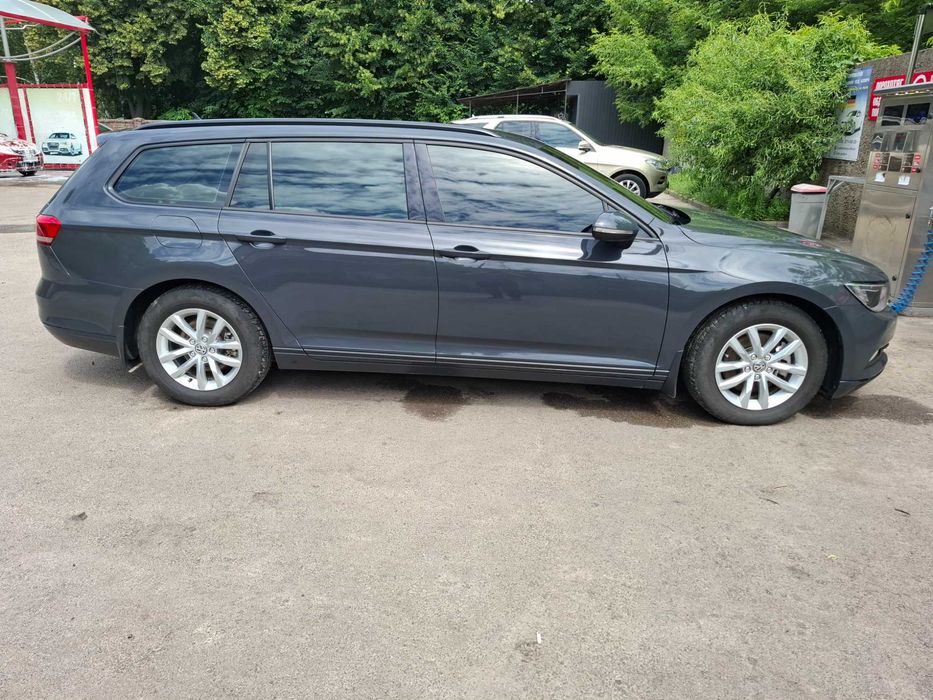 Volkswagen Passat 2015 B8 • 1.6TDI MT