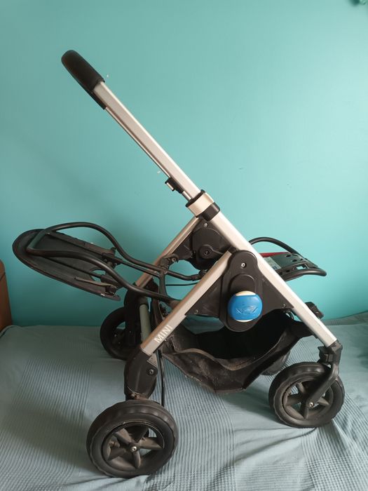 Carrinho bebé original da Mini ultraleve