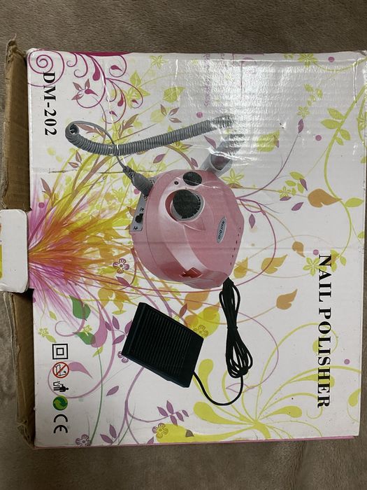 Фрезер для манікюра повної комплектаціі