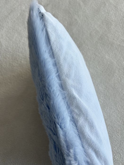 Almofada de pelinho Zara Home