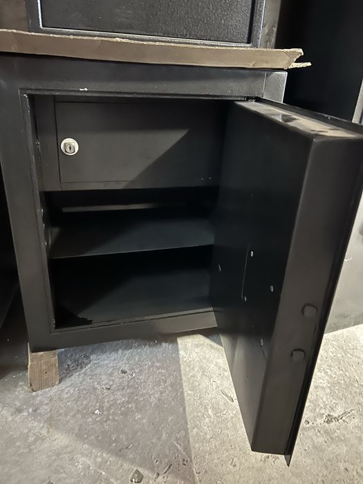 Сейф 1 клас опору Рубікон для збереження  документів