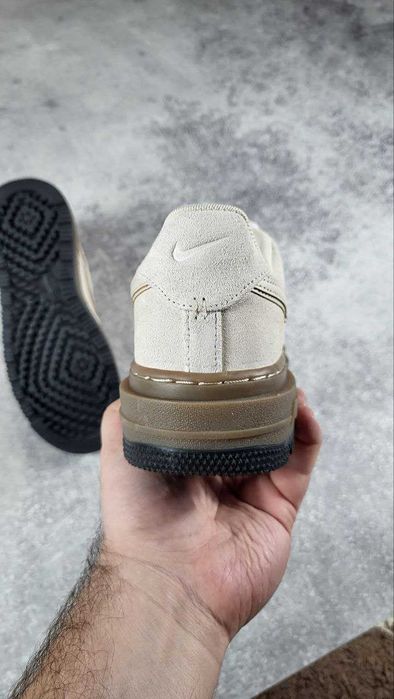Оригінал Nike Air Force 1 Low Luxe Зимові (EUR-44) Кросівки
