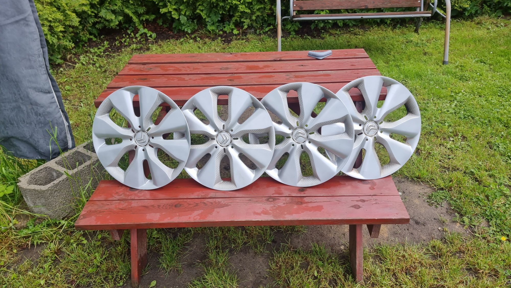Kolpaki citroen 15 c1/c2/c3/c4 /c5 berlingo