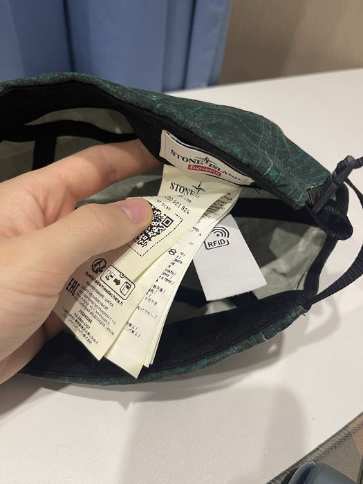 Кепка stone island supreme