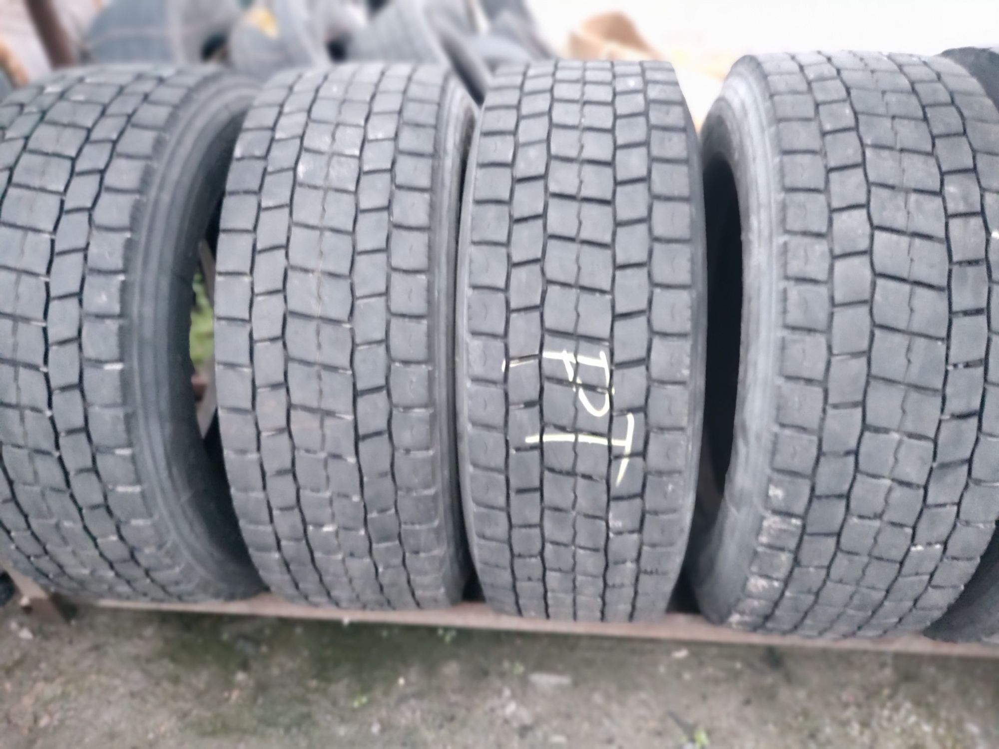 Грузовые шины 315/60R22,5 LONG MARCH .