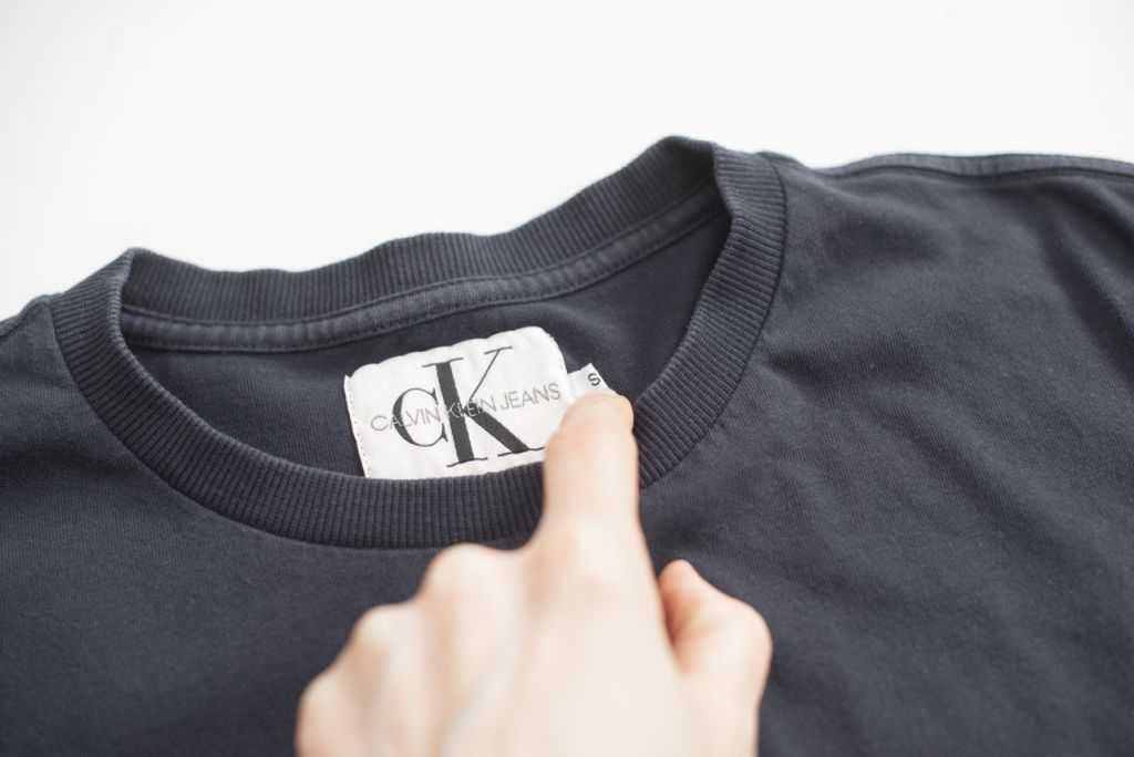 T-shirt koszulka marki Calvin Klein rozmiar S/M