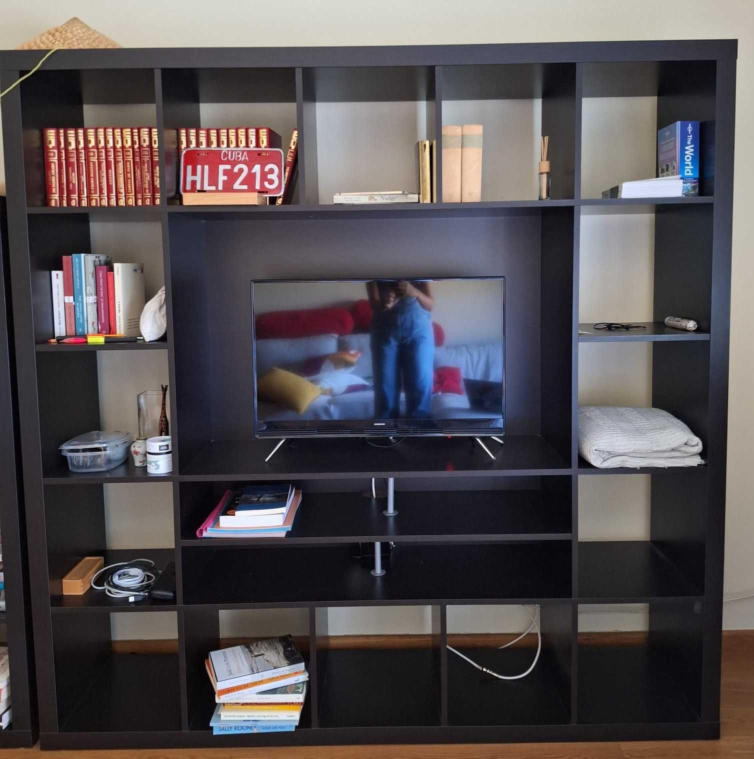 Estante + Movel TV IKEA