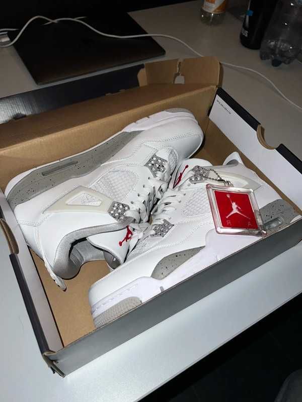 Jordan 4 Retro White Oreo r.43