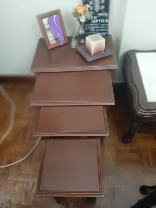 Conjunto de 4 mesas de apoio para sala