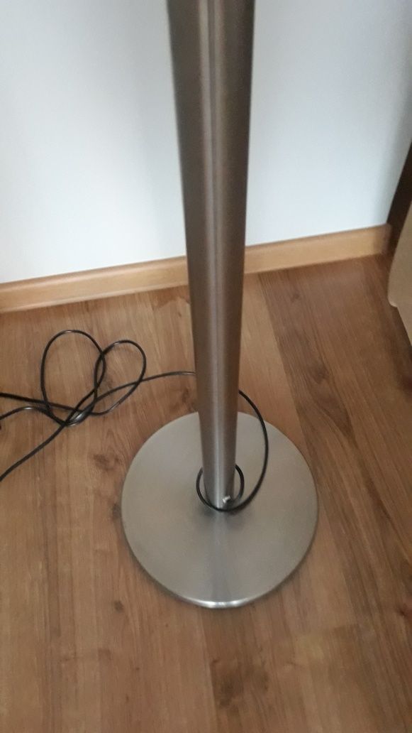 Lampa stojąca aluminiowa ręcznie robiona