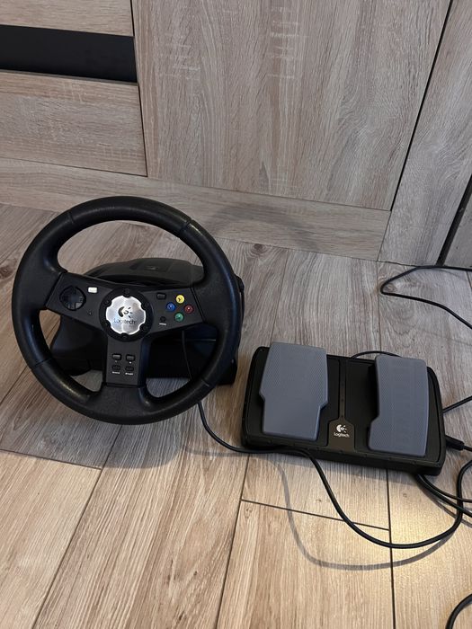 kierownica logitech
