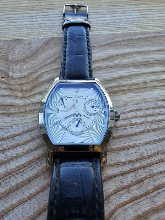 Мужские часы Vacheron Constantine срочно
