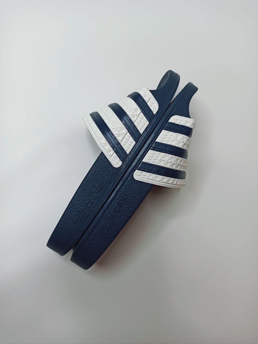 Тапки Adidas originals сине-белые Размер 38 Стелька - 23,5