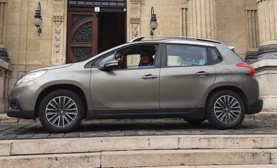 Peugeot 2008 мини-кроссовер 2014 года
