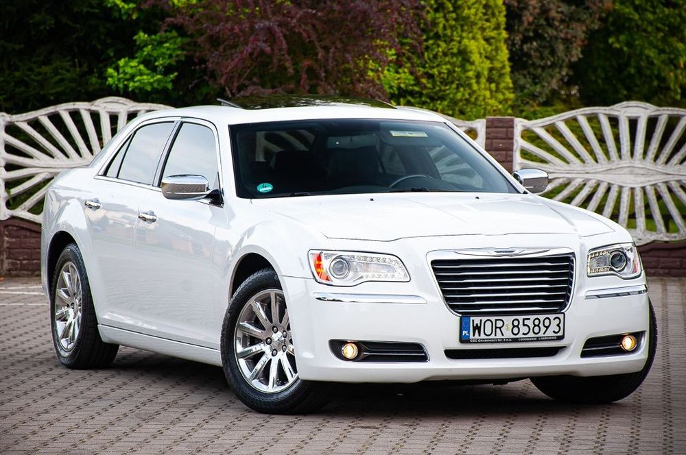 Chrysler 300C CHRYSLER 300 C 3,6 benzyna