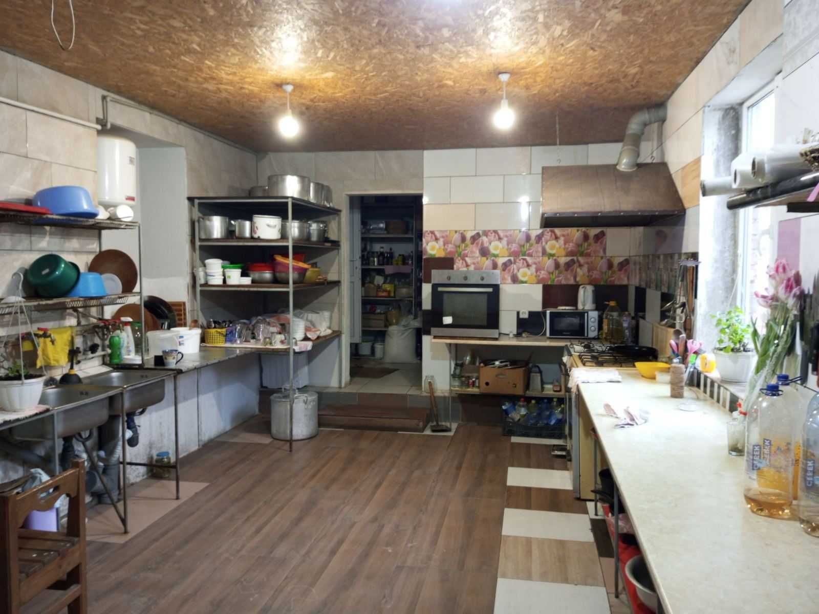 Продаж діючого кафе-магазину в смт. Вільшана Звенигородського району