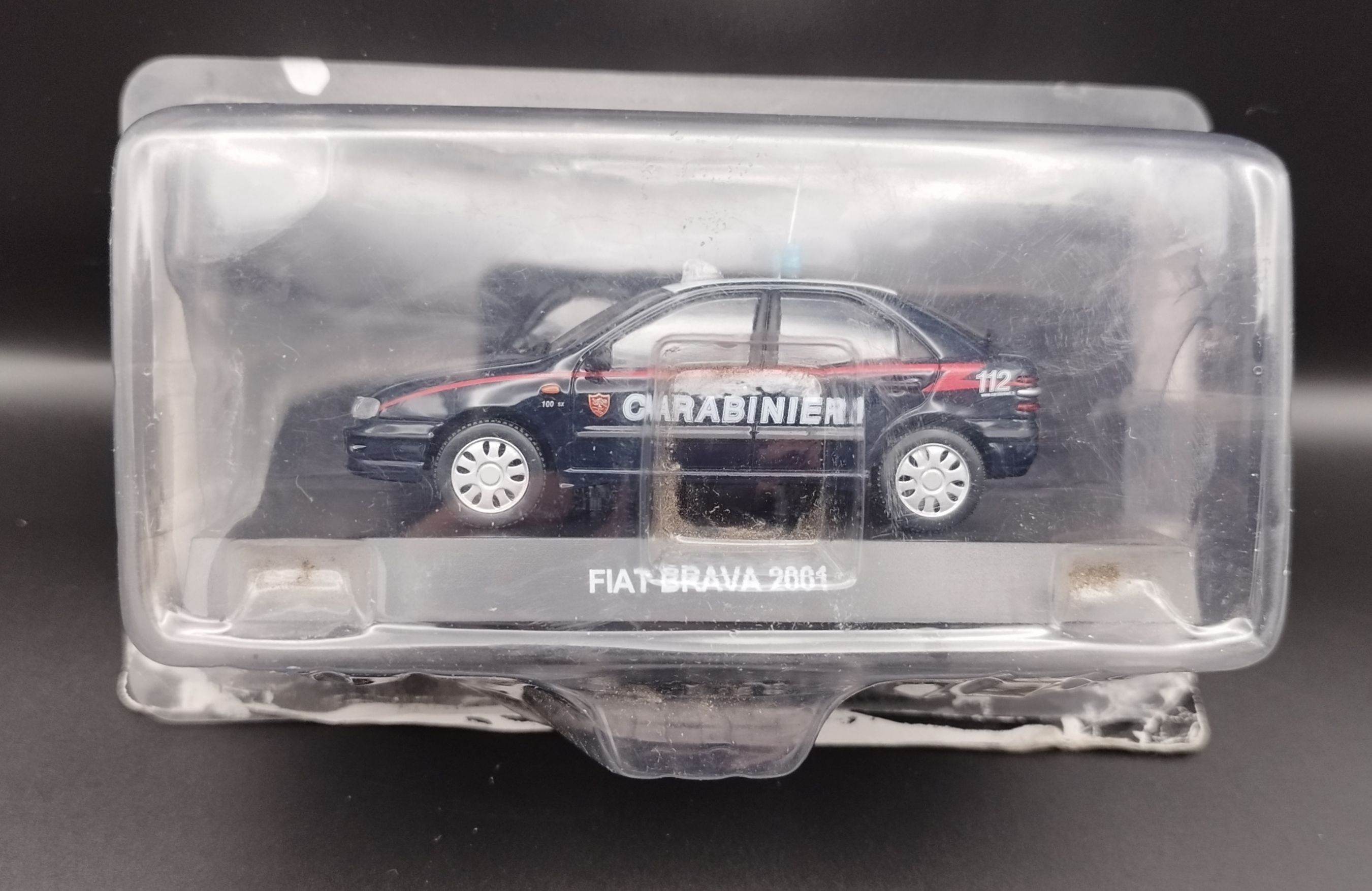 1:43 Atlas 2001 Fiat Bravia Carabineri model nowy