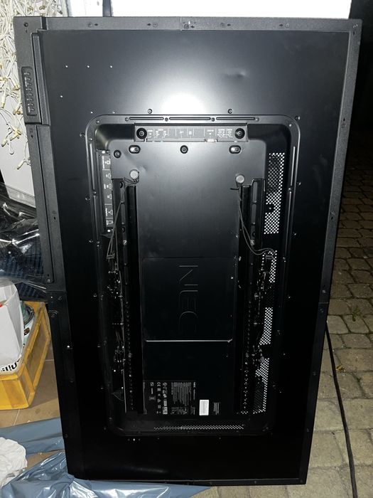 Monitor nec multisync c551