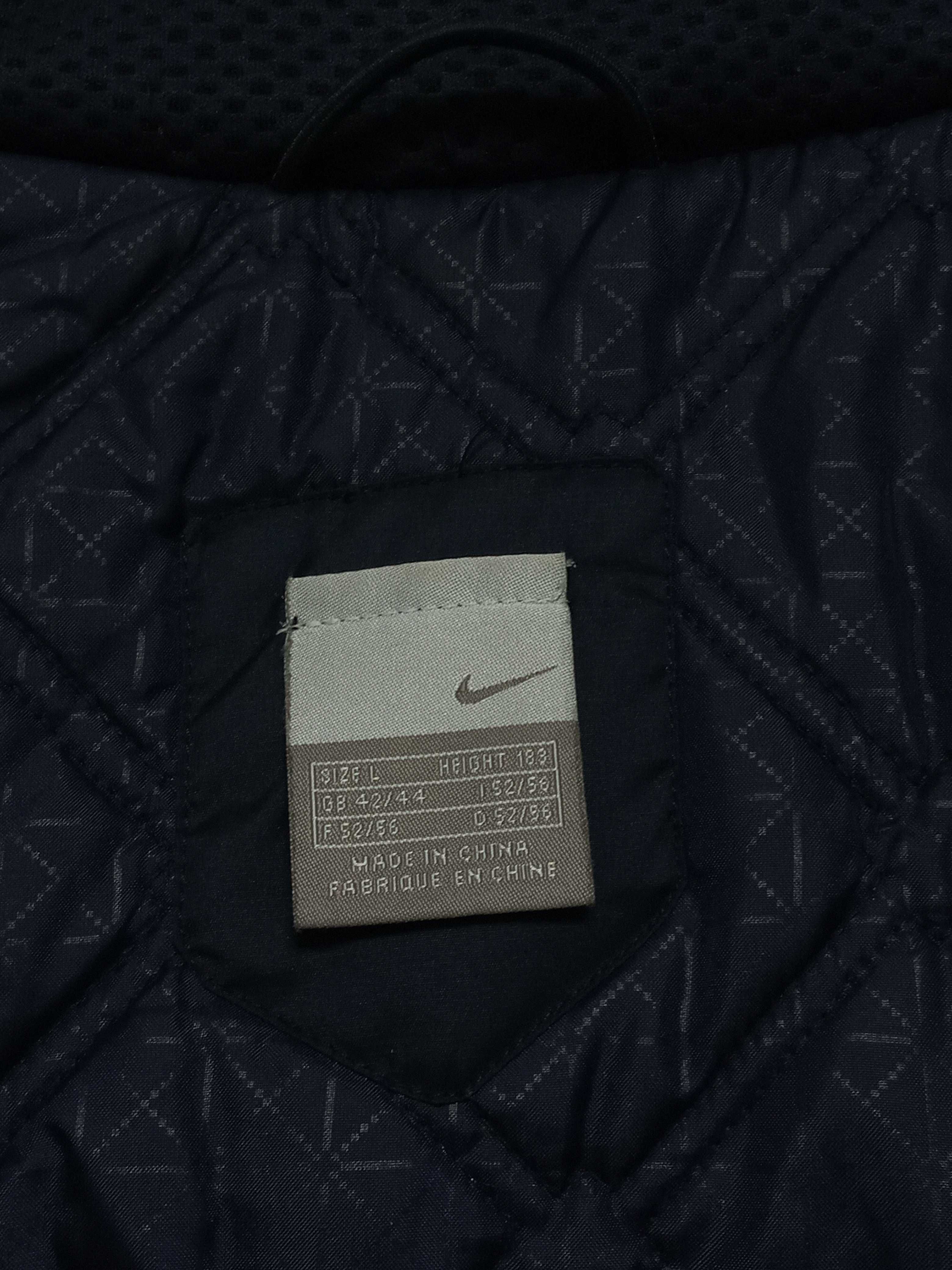 Пуховик Nike L размер nike vintage athletic72