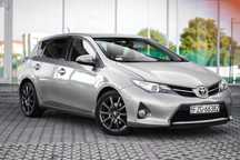 Toyota Auris 2.0 d4D 124 KM * Nawigacja * Kamera * Alu * 2013 rok * Zarejestrowana