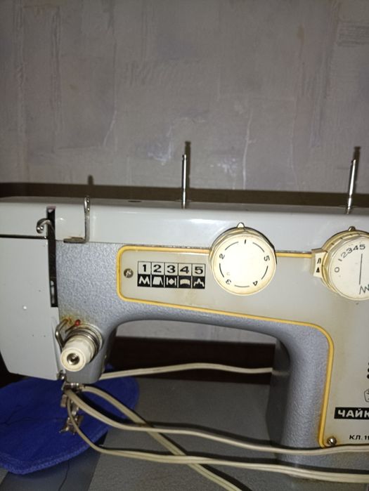 Швейная машина ЧАЙКА-lll б/у, в хорошем состоянии.