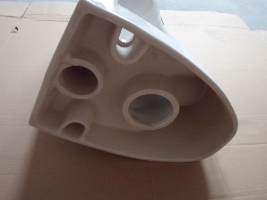 Miska wisząca KOŁO z twardą deską.