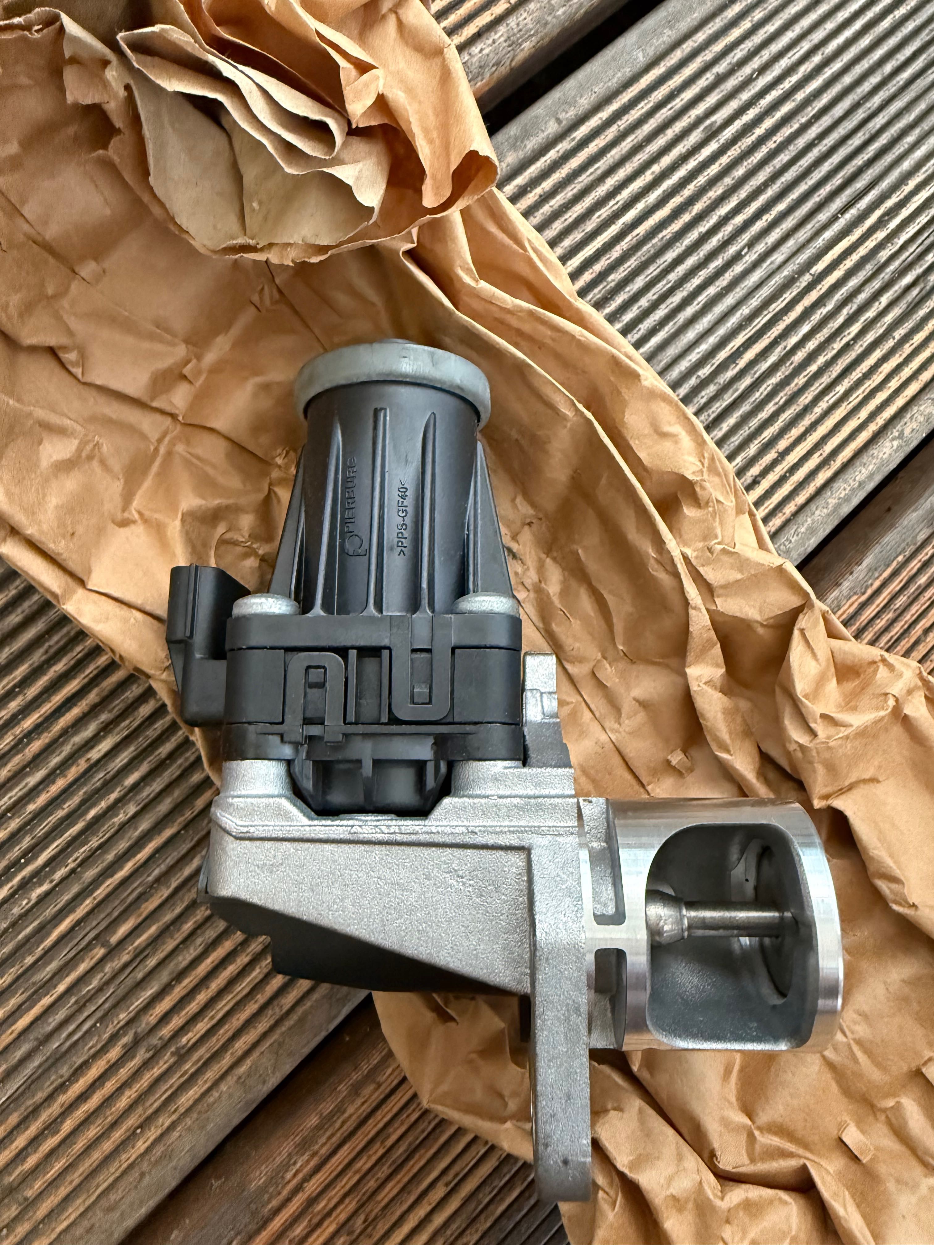 ZAWÓR EGR RENAULT 1.5DCI Ory opakowanie