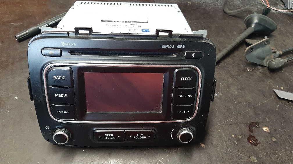 Radio Kia Carens IV