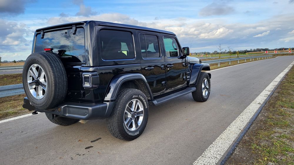Jeep wrangler jl 3.6 SAHARA 2019rok