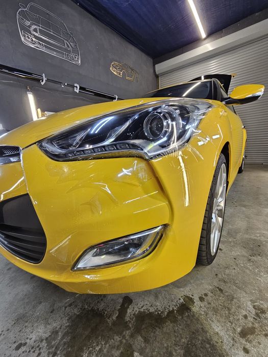 Detailing. Przyciemnianie szyb, polerowanie i pranie tapicerki
