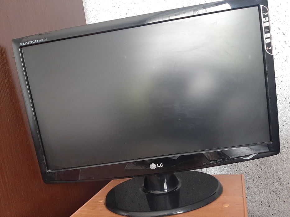 Monitor LG FLATRON W2243S