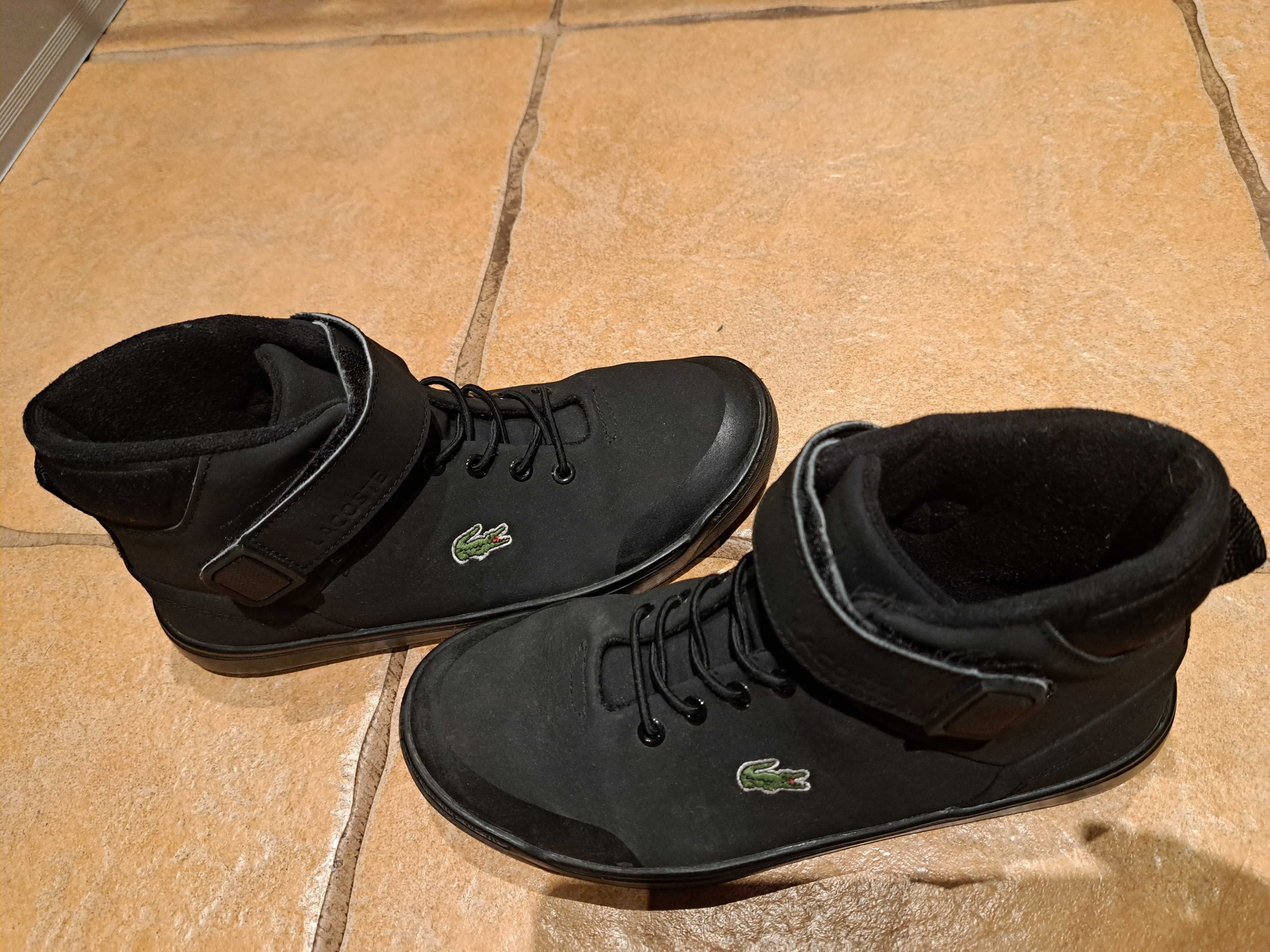 Trampki za kostkę Lacoste Sneakersy Explorateur Classic czarne roz. 34