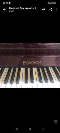 Пианино Romish .