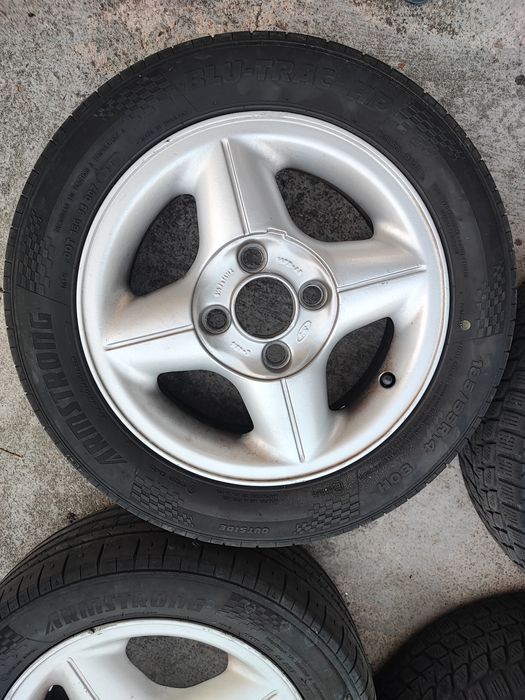 Conjunto de Jantes Ford Fiesta R14