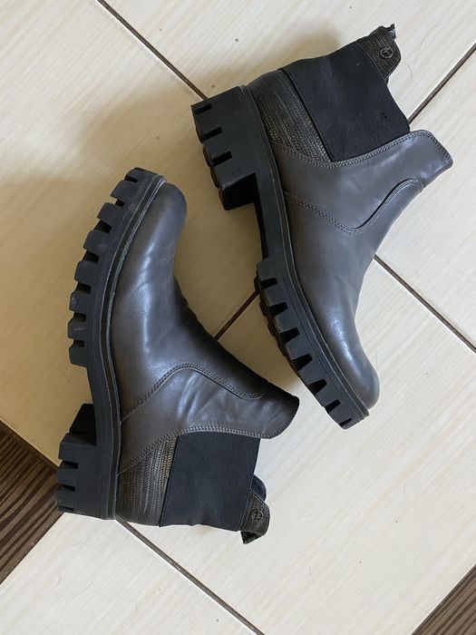 Sztyblety Tamaris prawie jak nowe