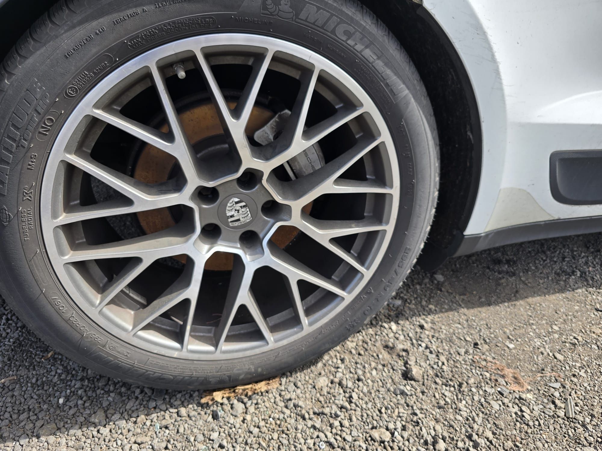 Felga porsche macan 95b r20