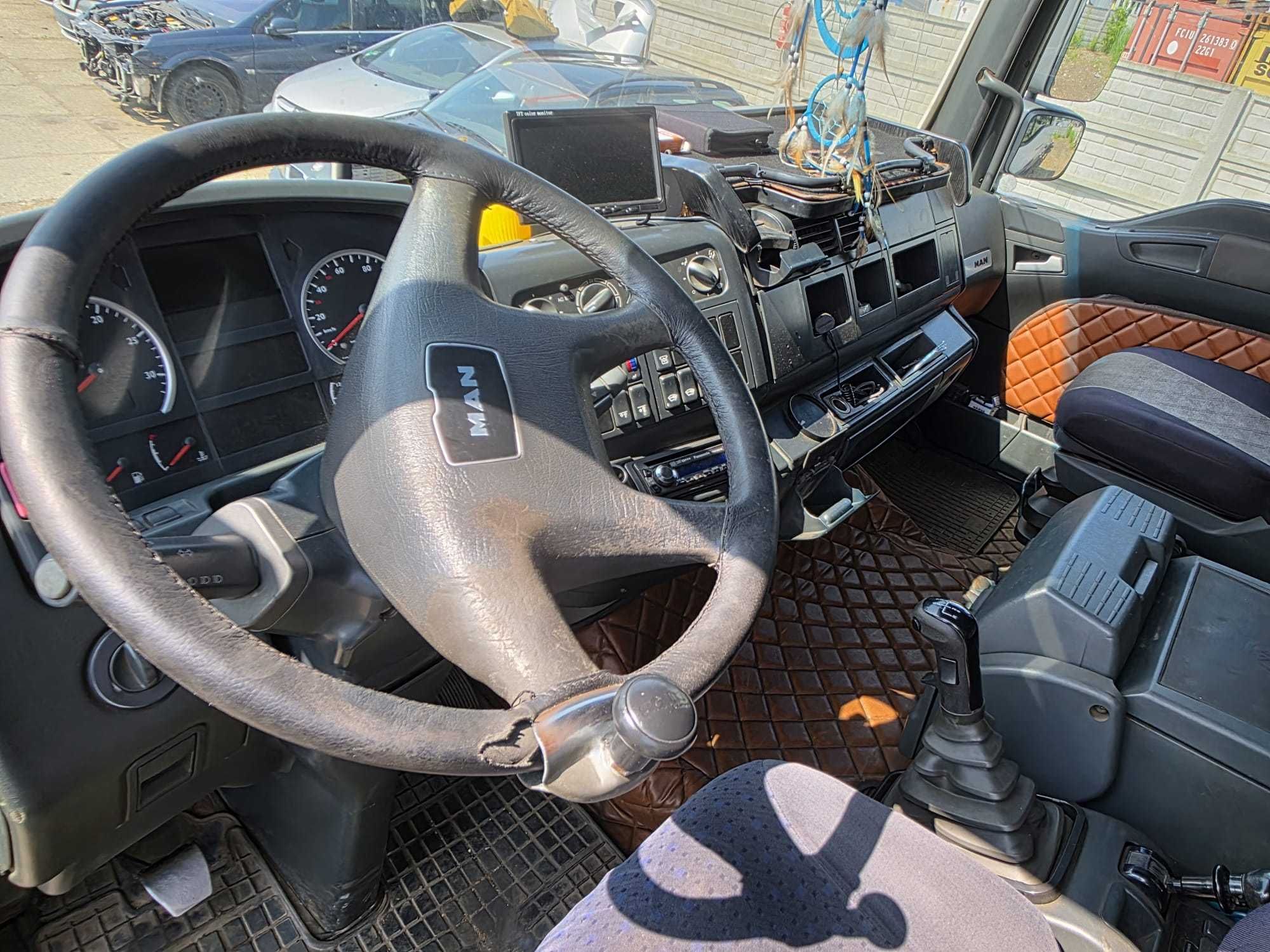 MAN TGA  2005R hakowiec