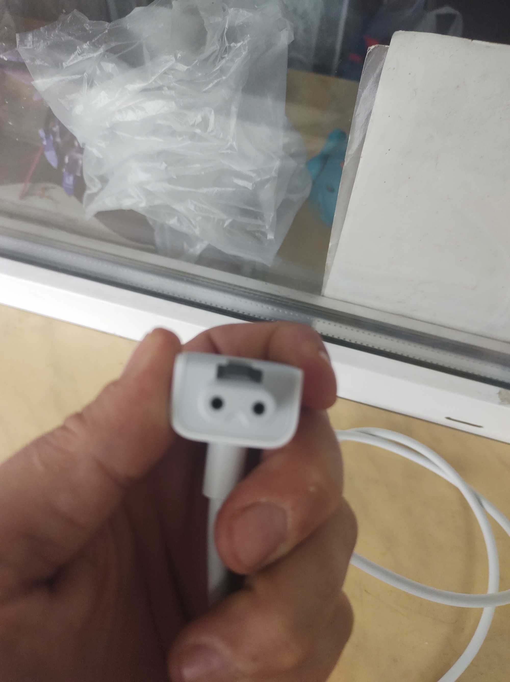 Кабель питания Apple (AC) 220V Apple power