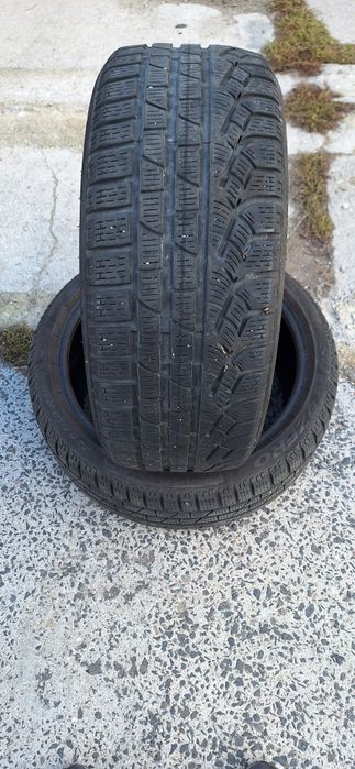 Opony Zimowe 225 40 R18 PIRELLI