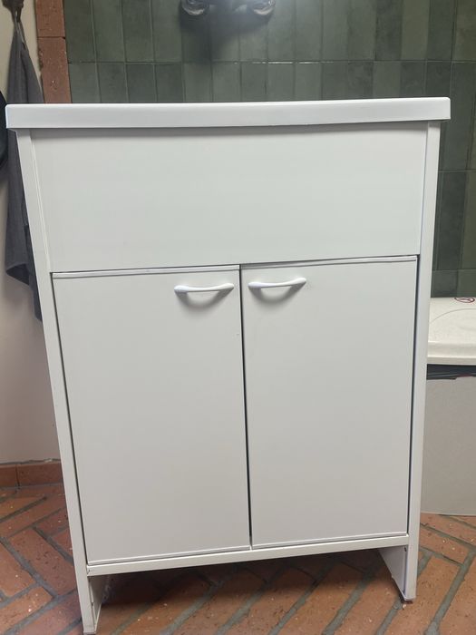 Szafka ze zlewozmywakiem