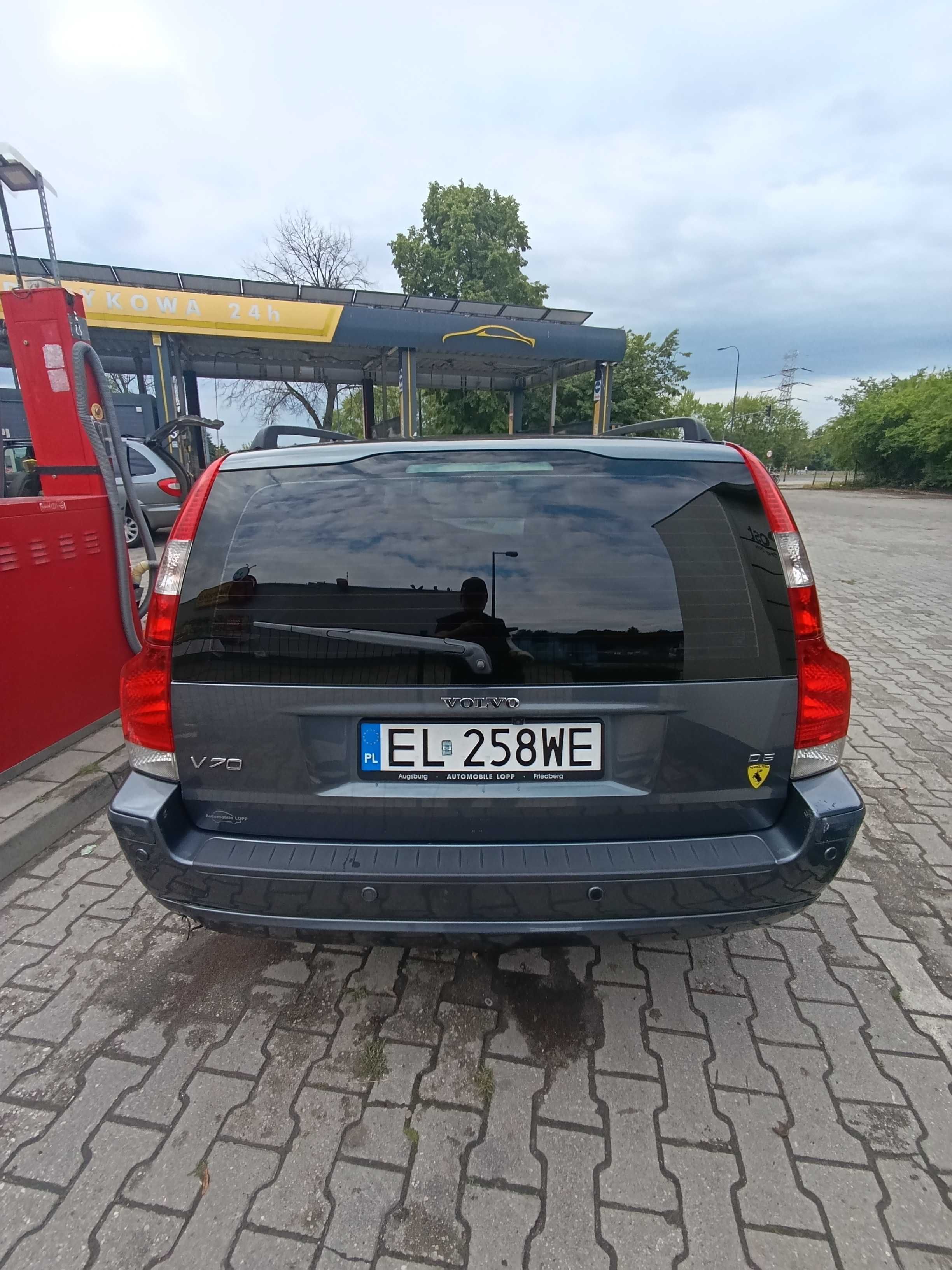 Volvo V70 2005r 185km