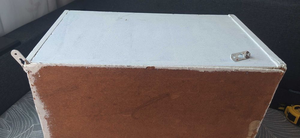 Верхняя навесная кухонная полка